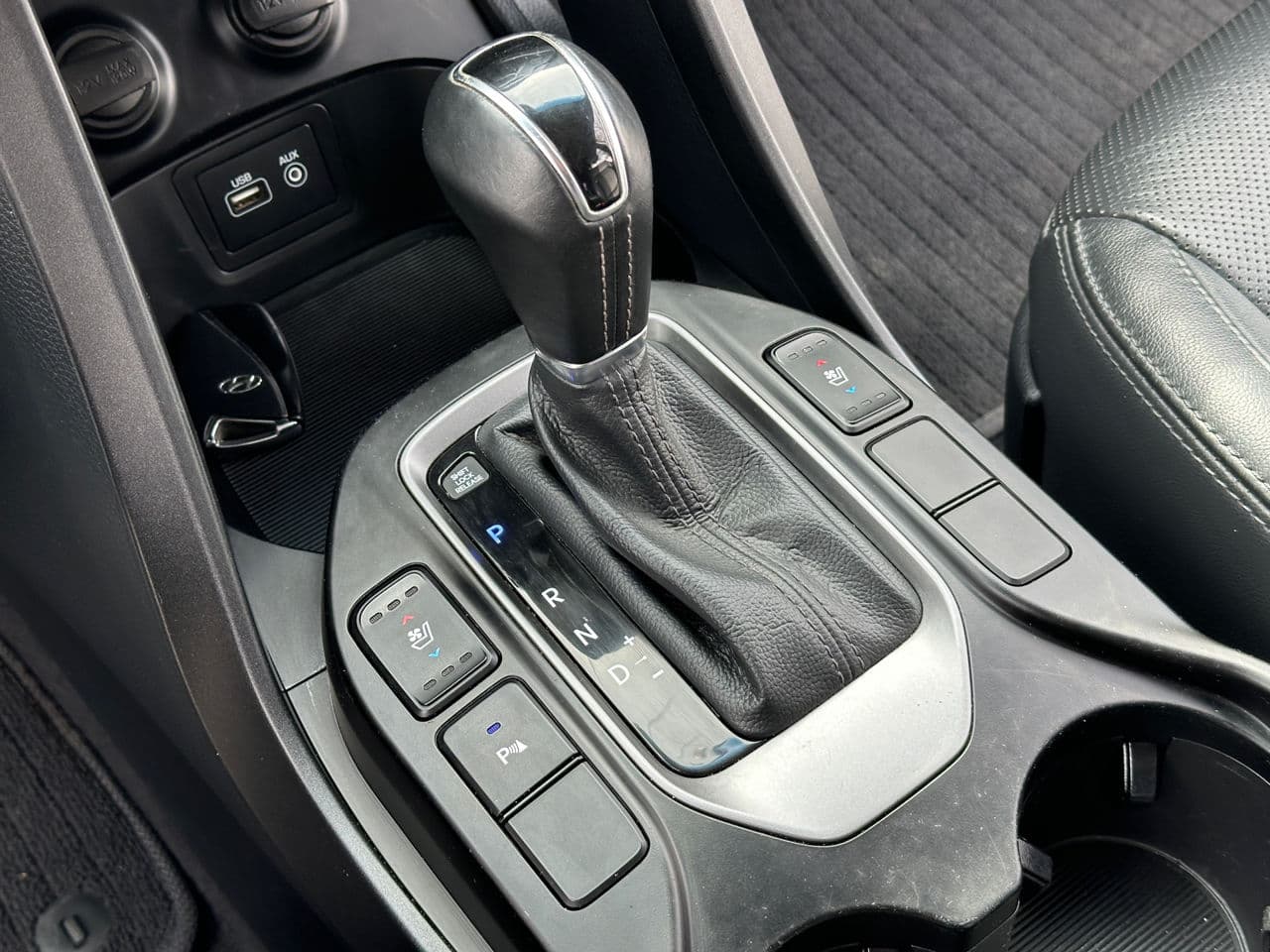 2016 Hyundai Grand Santa Fe — Miniatură 11