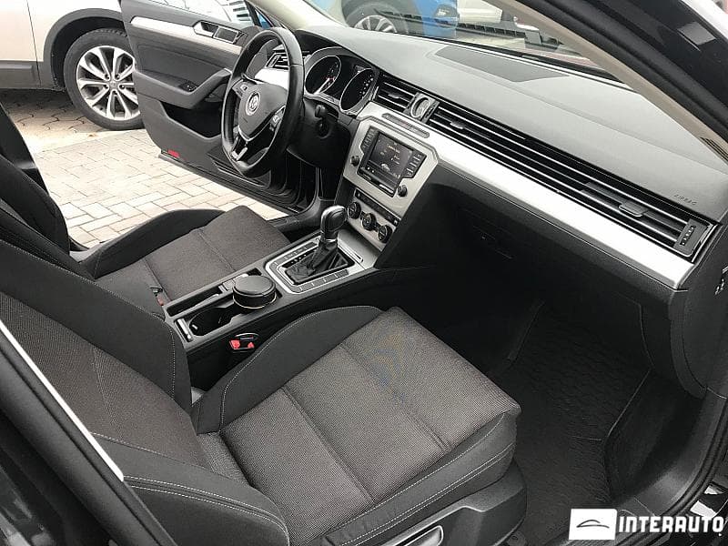 2016 Volkswagen Passat — Miniatură 6