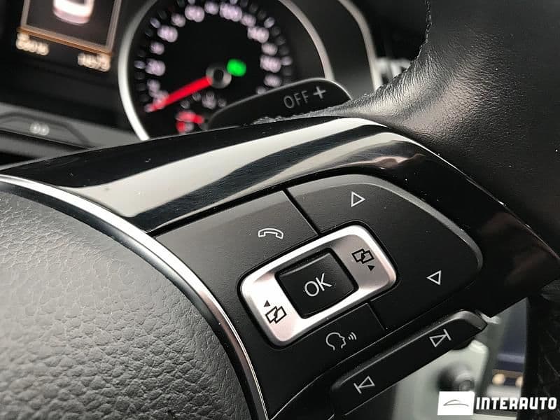 2016 Volkswagen Passat — Miniatură 11