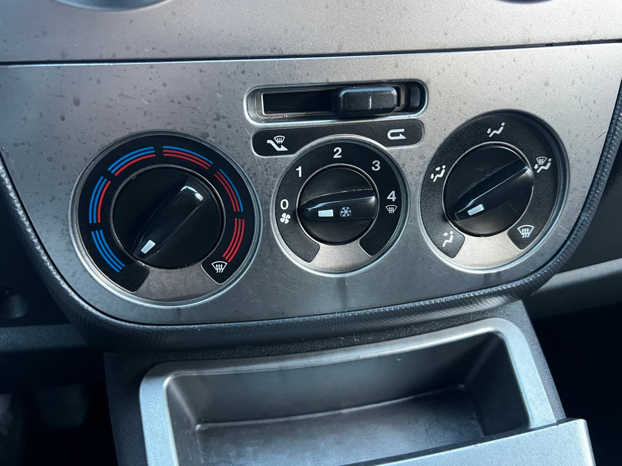 2010 Fiat Qubo — Miniatură 11