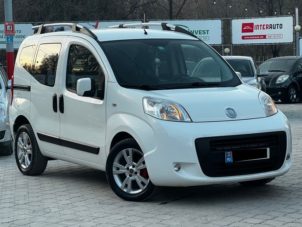 2010 Fiat Qubo — Miniatură 3