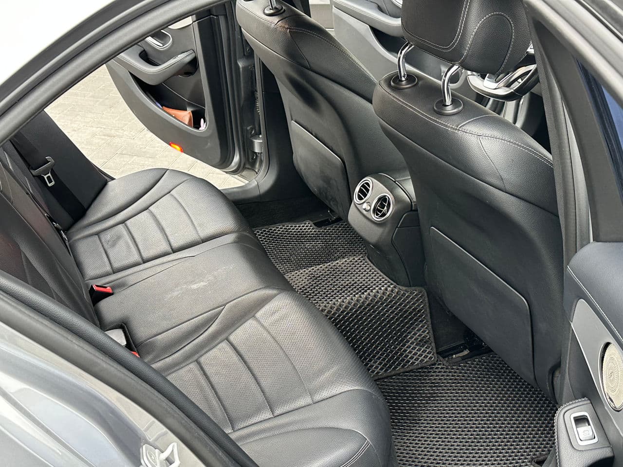 2015 Mercedes C 180 — Miniatură 14
