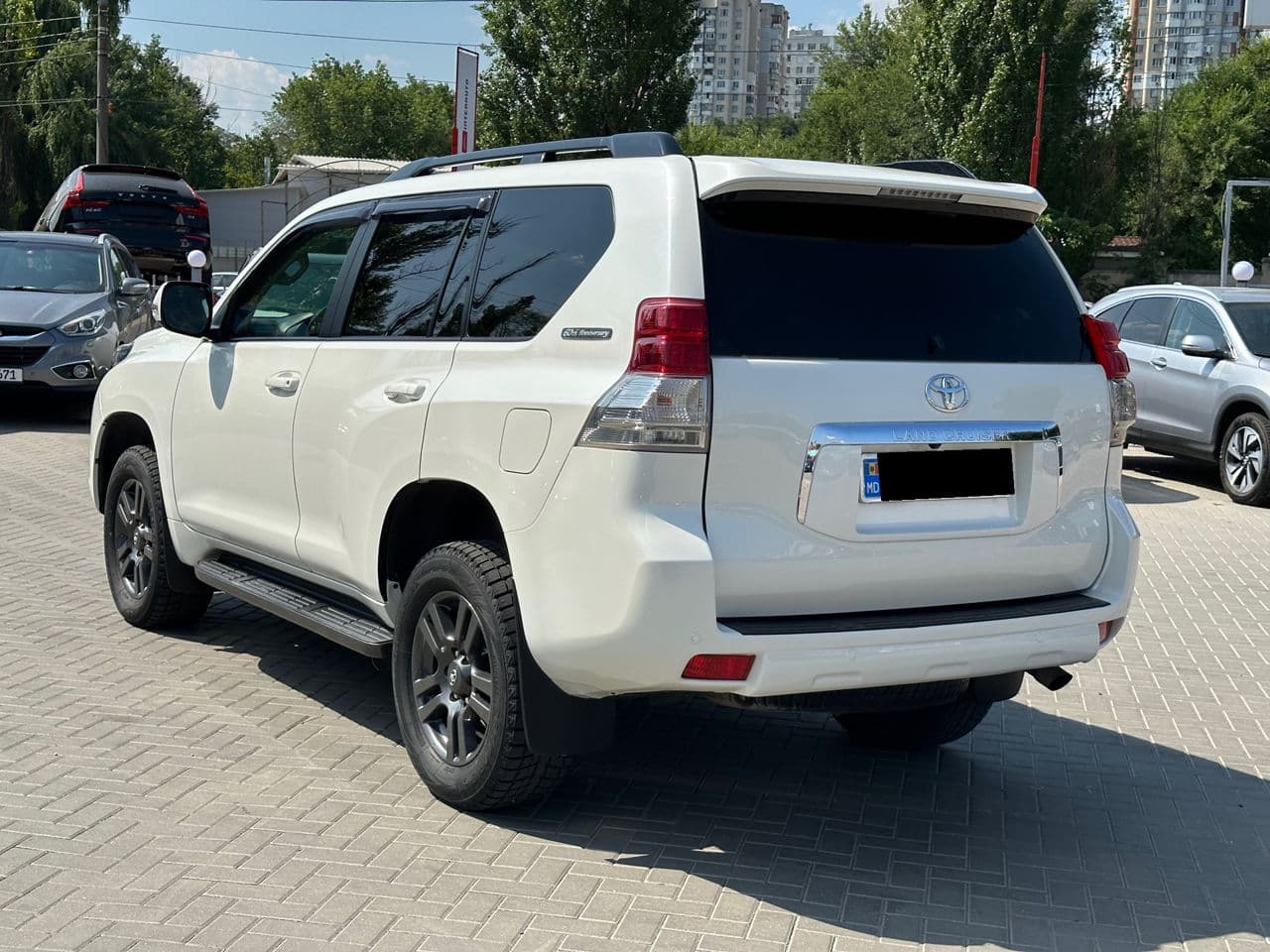 2012 Toyota Land Cruiser Prado — Miniatură 2