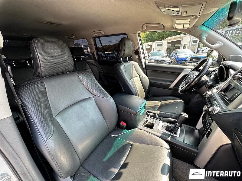 2012 Toyota Land Cruiser Prado — Miniatură 15