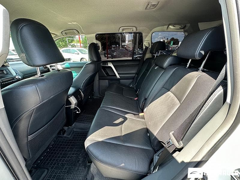 2012 Toyota Land Cruiser Prado — Miniatură 19
