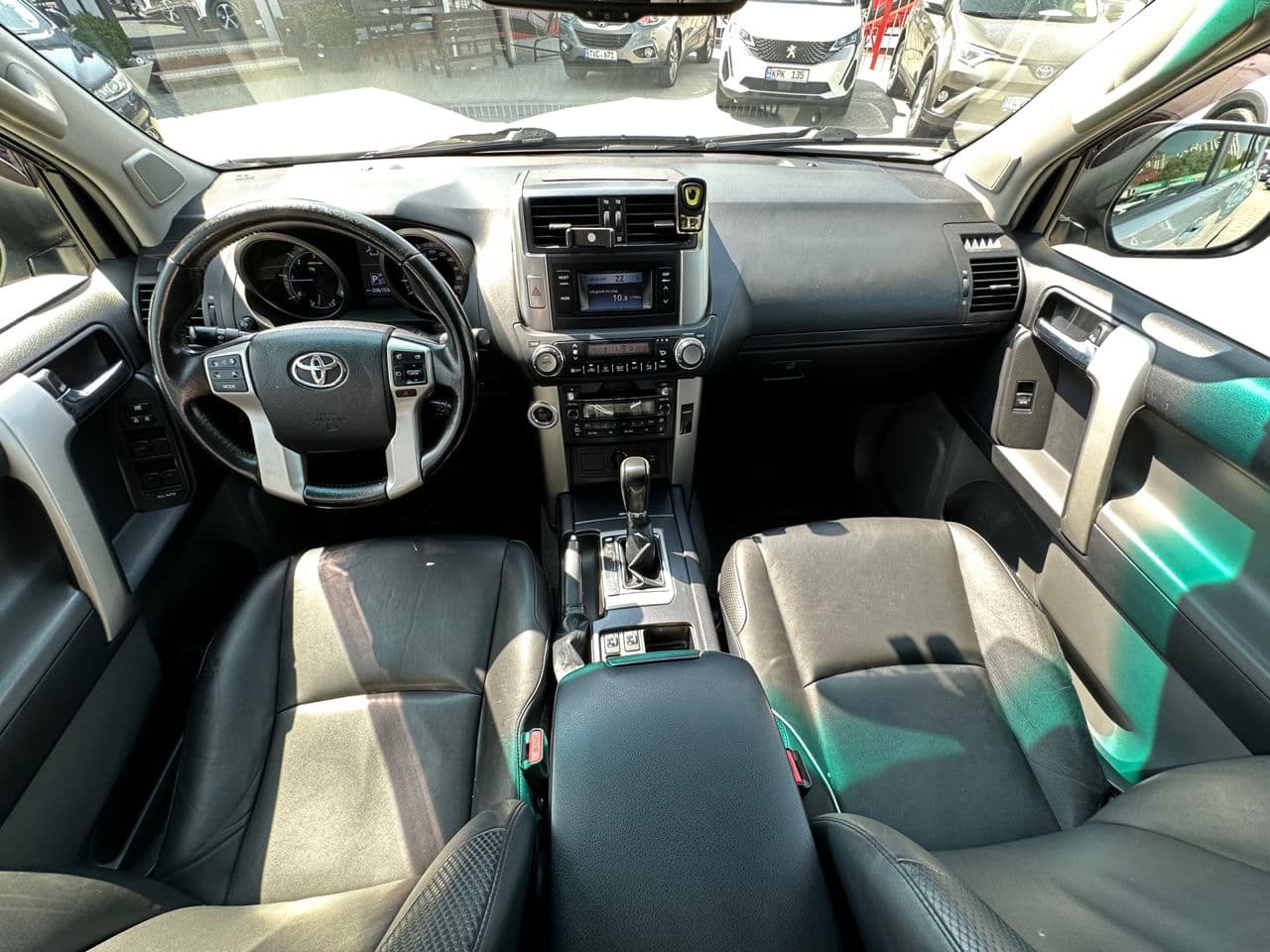 2012 Toyota Land Cruiser Prado — Miniatură 8