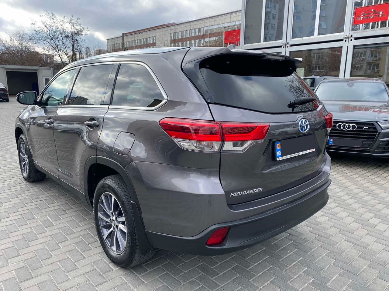 2019 Toyota Highlander — Miniatură 4