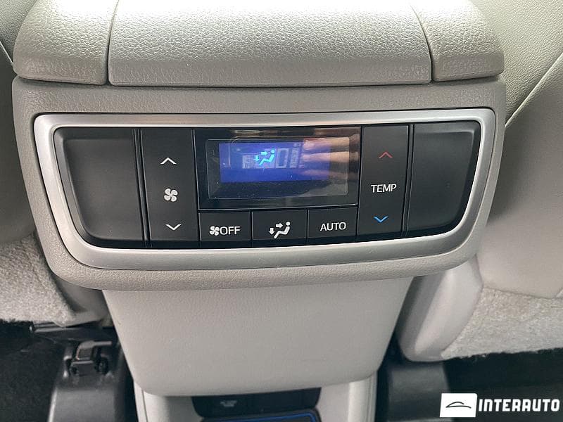 2019 Toyota Highlander — Miniatură 23