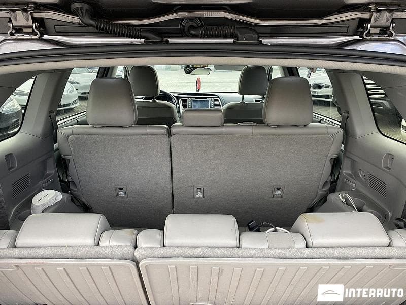 2019 Toyota Highlander — Miniatură 24