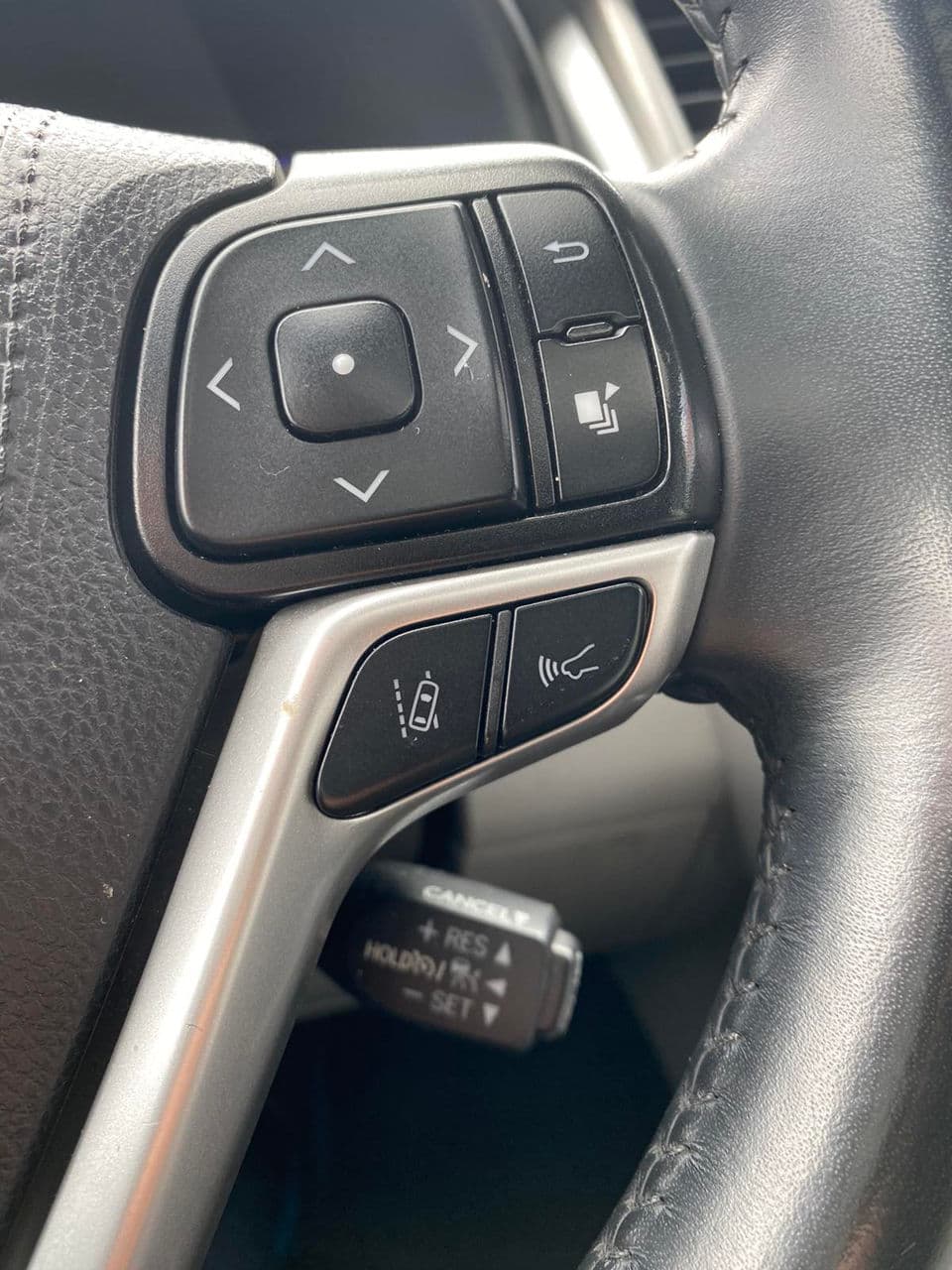 2019 Toyota Highlander — Miniatură 15