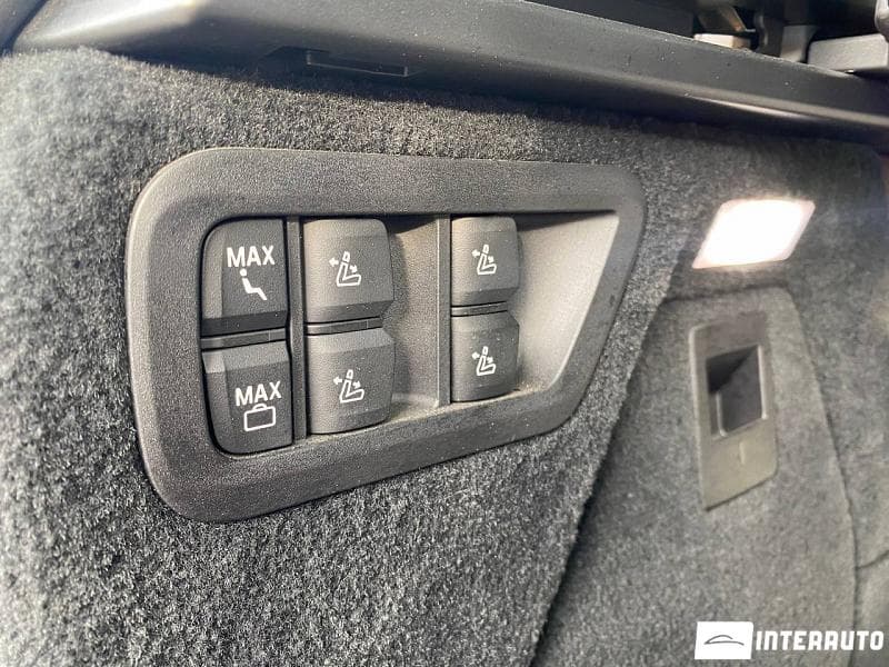 2020 BMW X7 3.0d — Miniatură 24