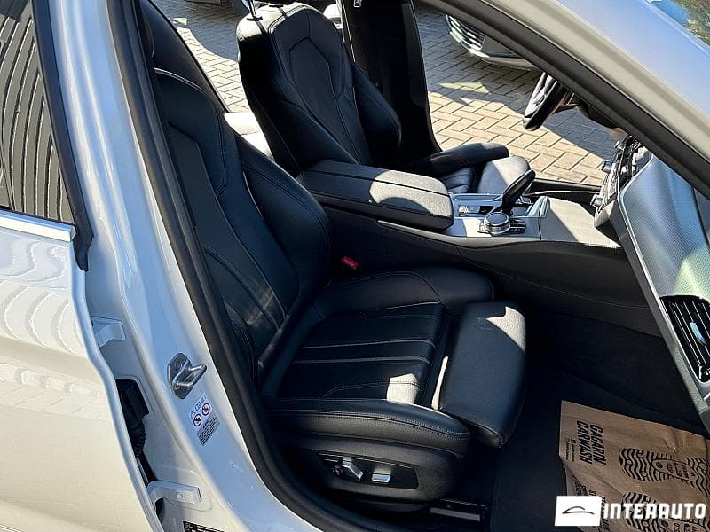 2018 BMW 520 — Miniatură 5