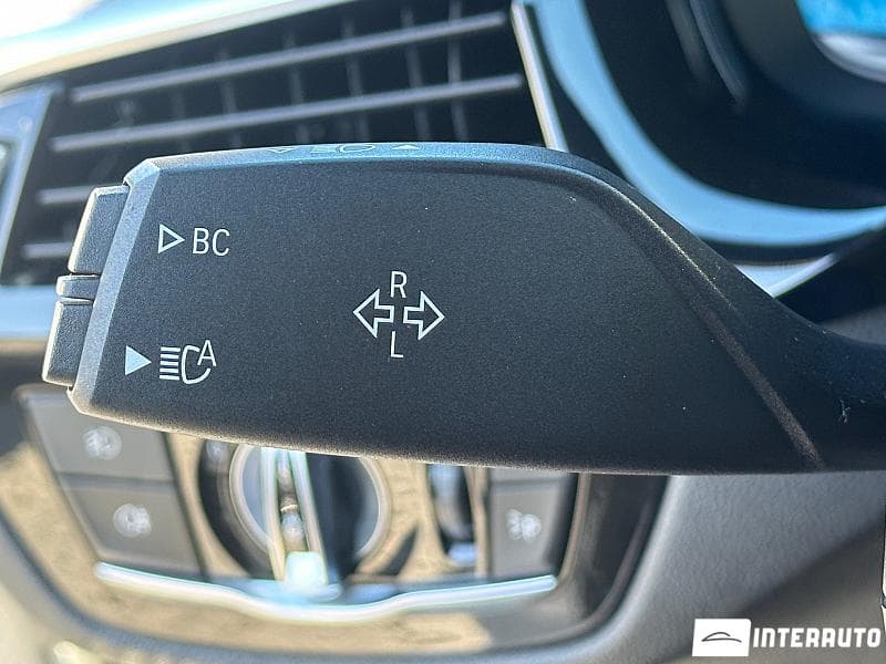 2018 BMW 520 — Miniatură 17