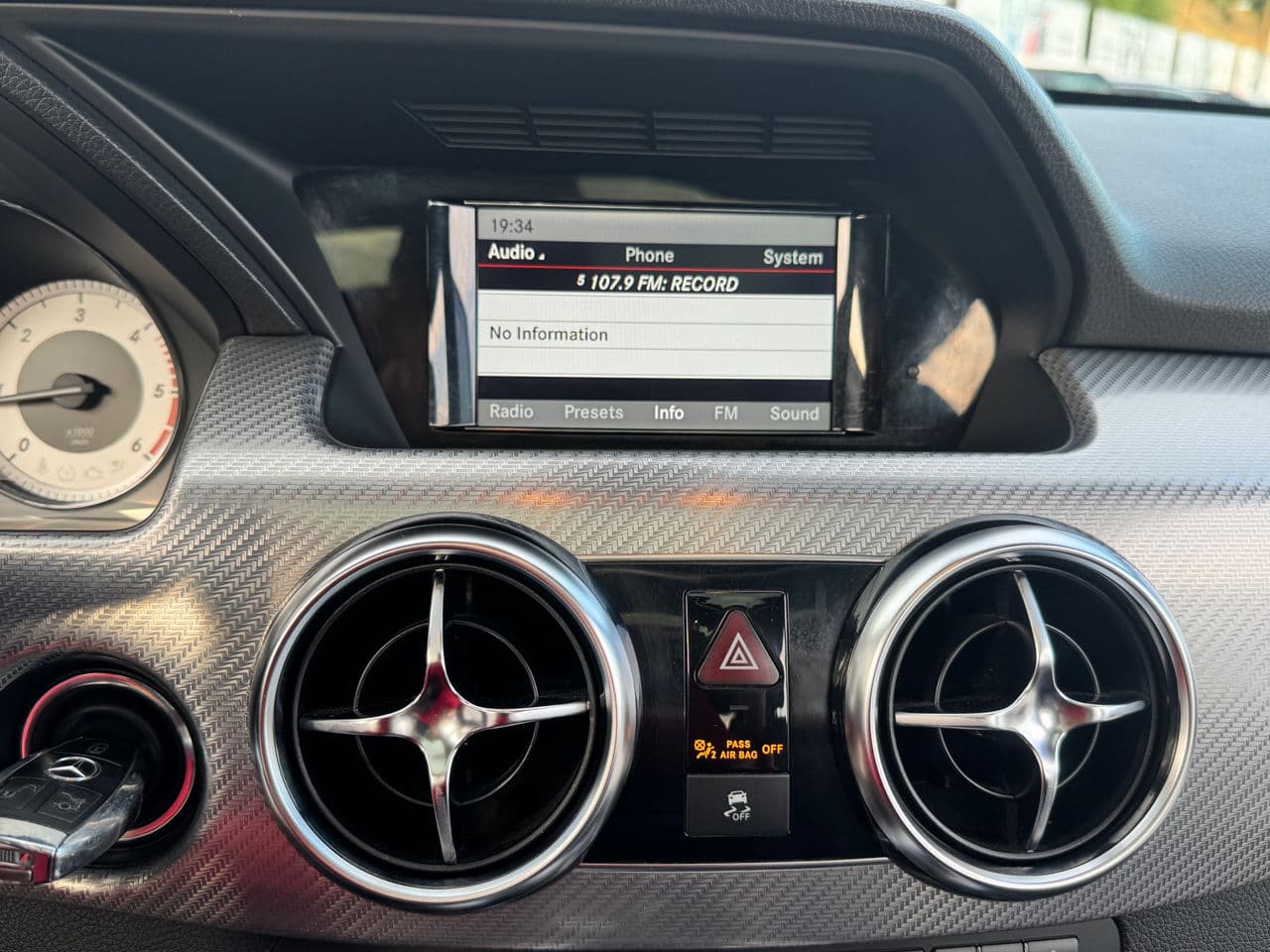 2013 Mercedes GLK 250 — Miniatură 10