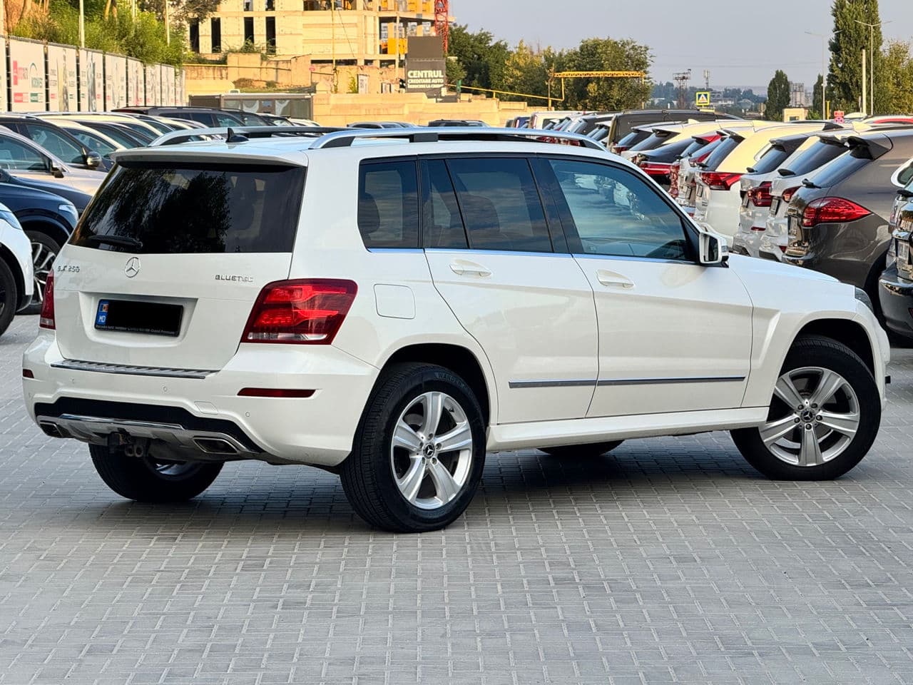 2013 Mercedes GLK 250 — Miniatură 3