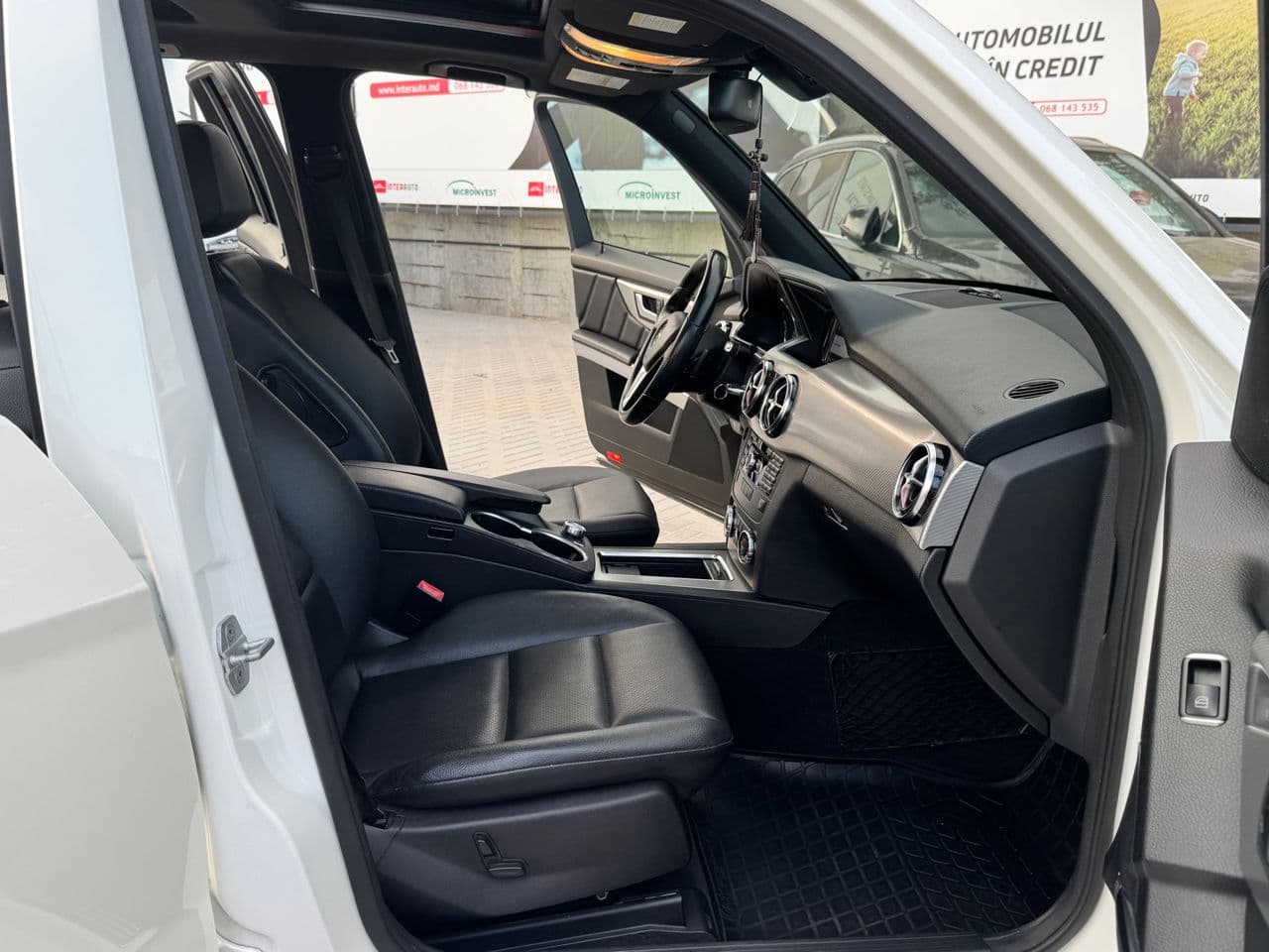 2013 Mercedes GLK 250 — Miniatură 16
