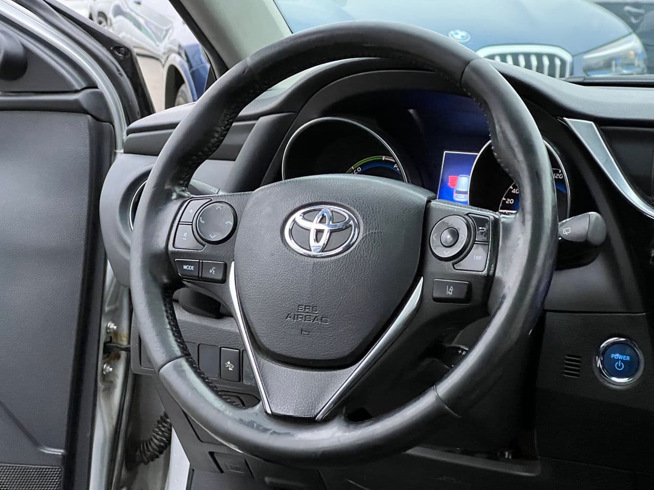 2015 Toyota Auris — Miniatură 7
