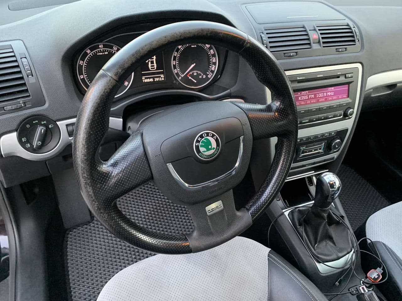 2010 Skoda Octavia RS — Miniatură 9