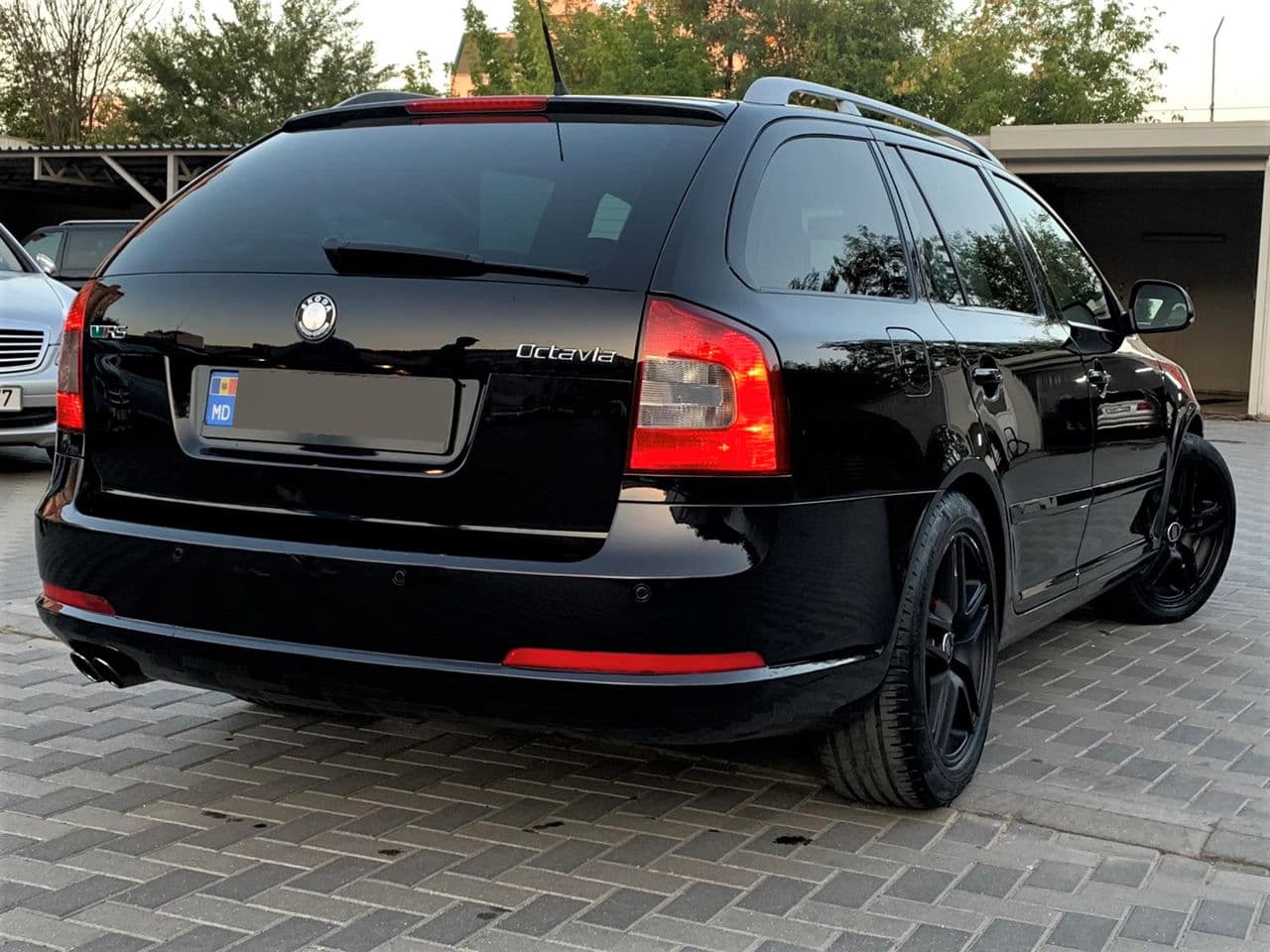 2010 Skoda Octavia RS — Miniatură 2