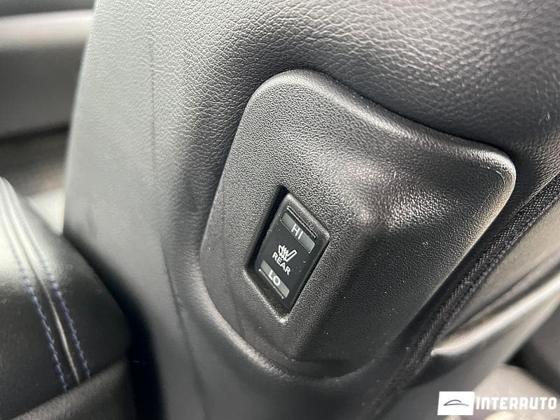 2017 Nissan Leaf — Miniatură 17