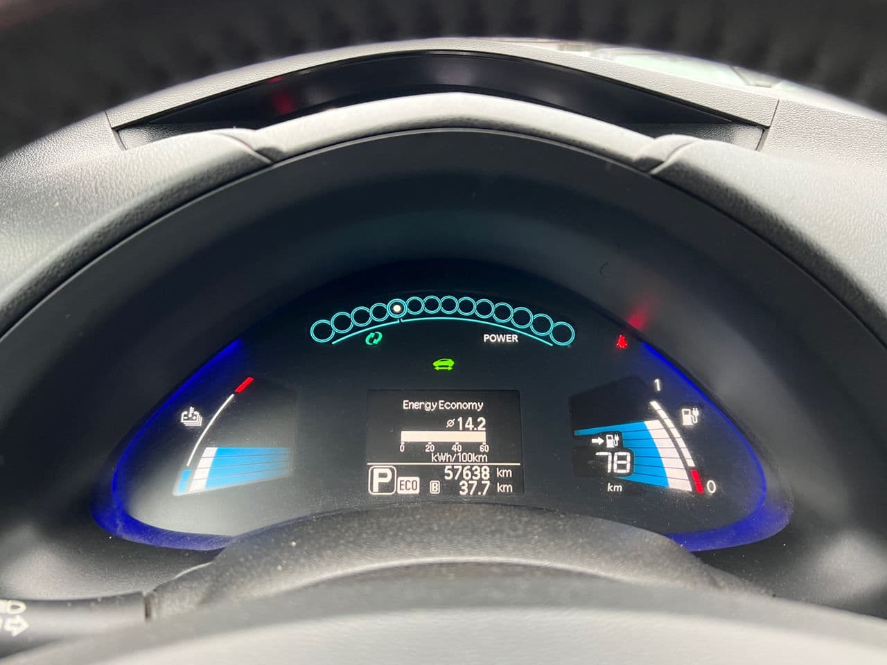2017 Nissan Leaf — Miniatură 11