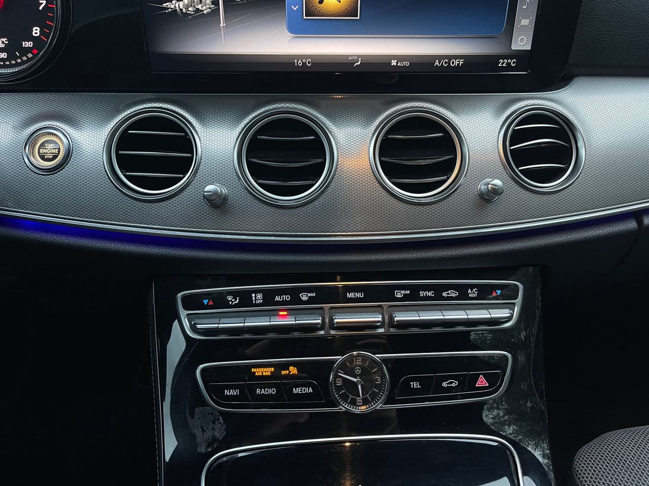 2018 Mercedes E 200 — Miniatură 13