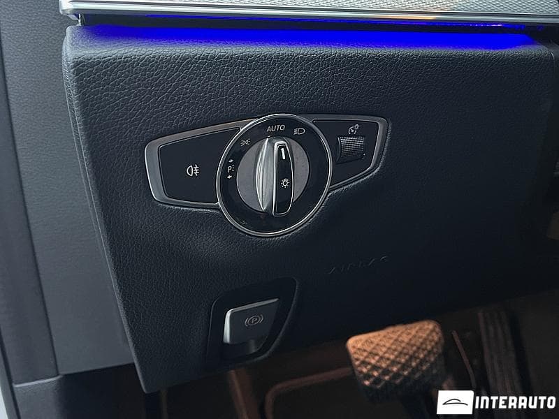 2018 Mercedes E 200 — Miniatură 15