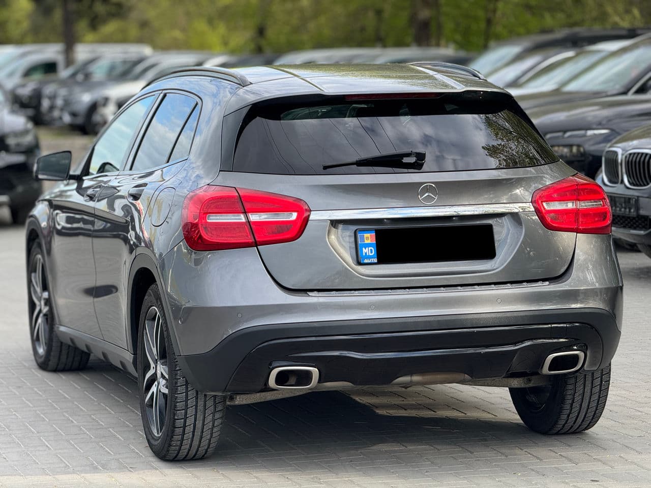 2015 Mercedes GLA 180 — Miniatură 4