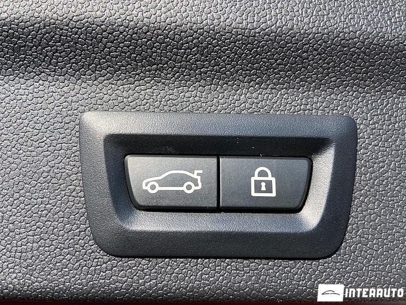 Mini Countryman Cooper S ALL4 2018 — Миниатюра 15