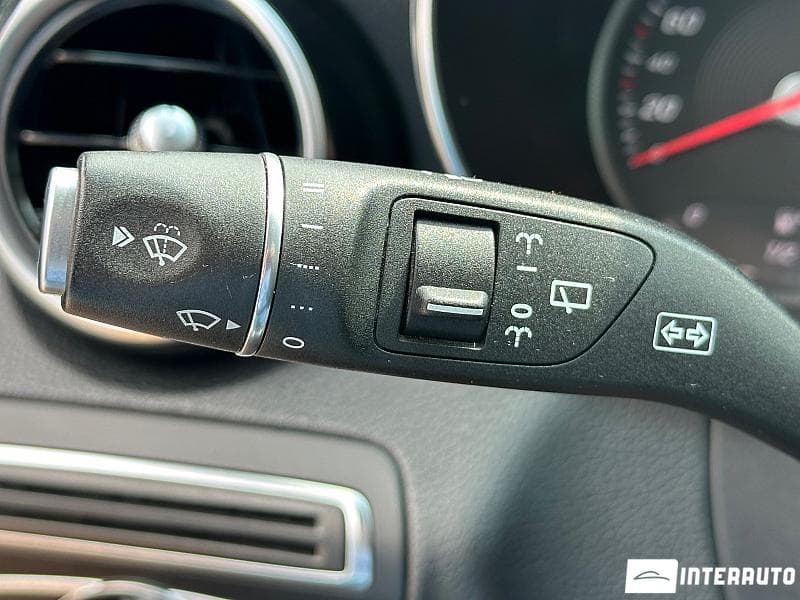2018 Mercedes C 200 — Miniatură 12