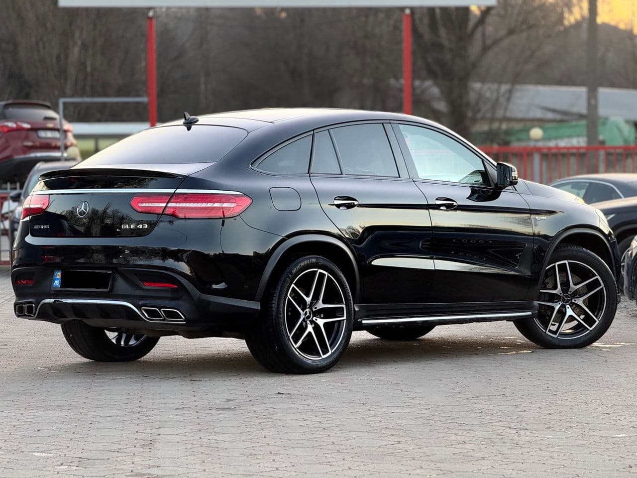 2017 Mercedes GLE Coupe 43 AMG — Miniatură 3