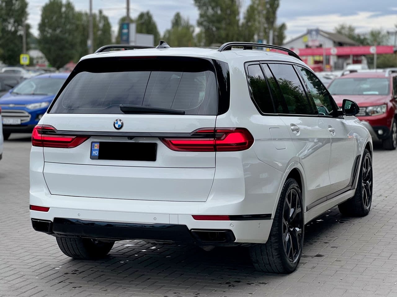 2019 BMW X7 5.0i — Miniatură 2