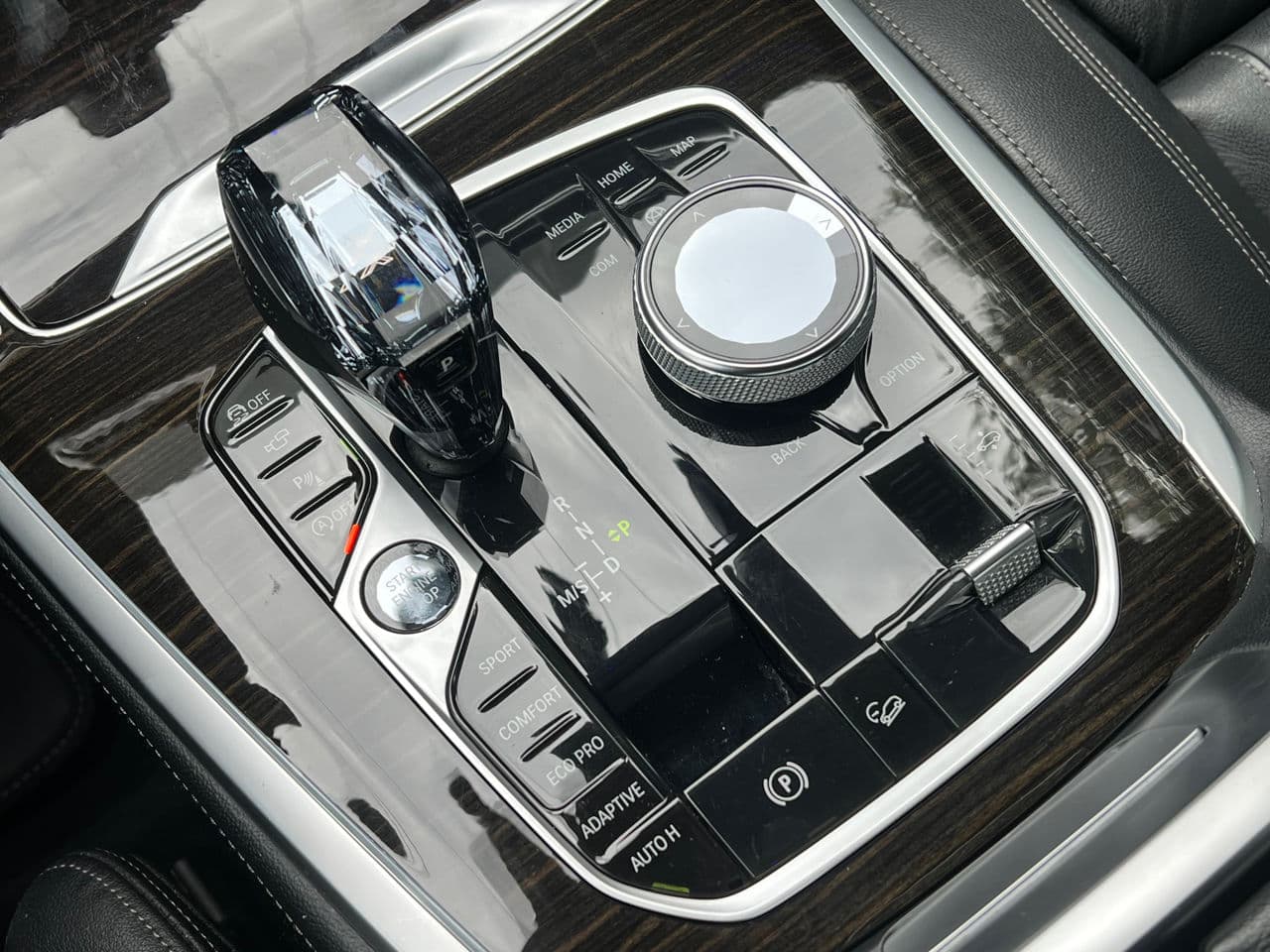 2019 BMW X7 5.0i — Miniatură 18