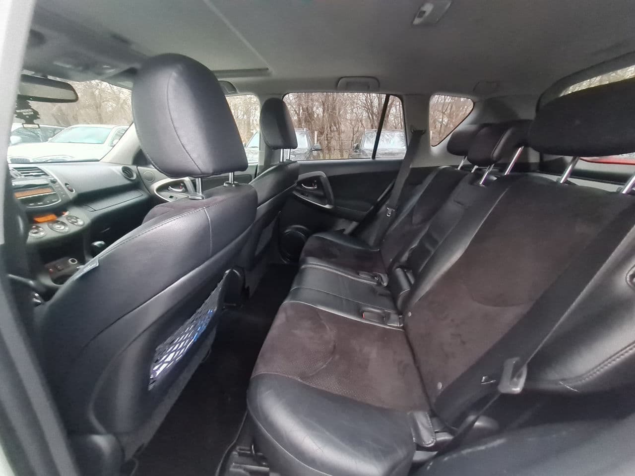 Toyota Rav-4 2010 — Миниатюра 10