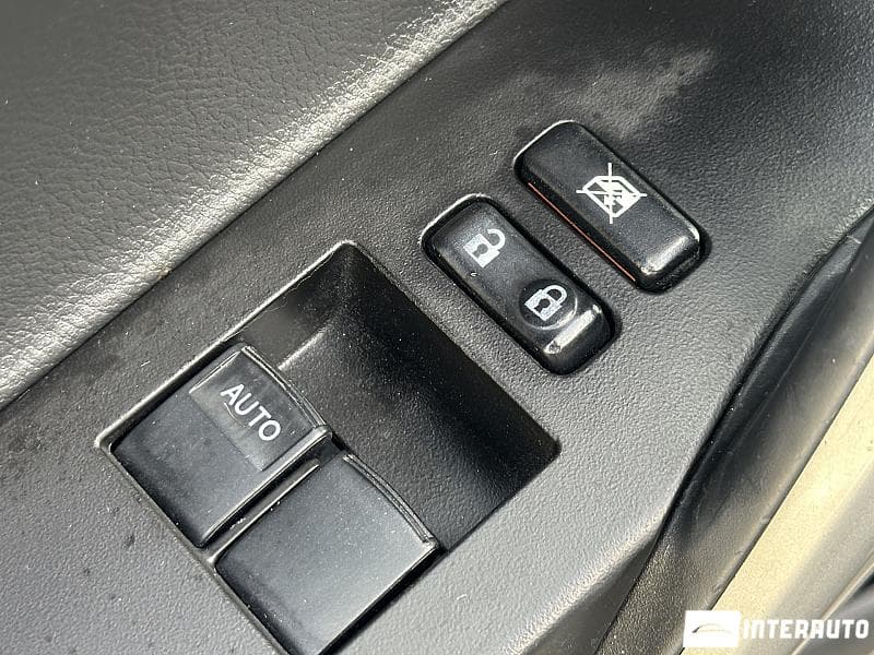 2014 Toyota Auris — Miniatură 15