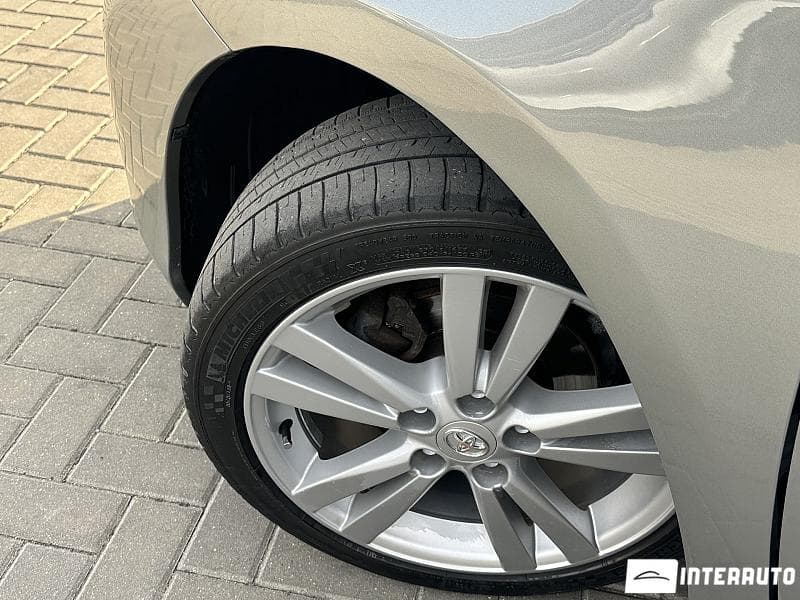 2014 Toyota Auris — Miniatură 17