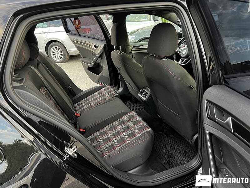 Volkswagen Golf GTI 2017 — Миниатюра 18
