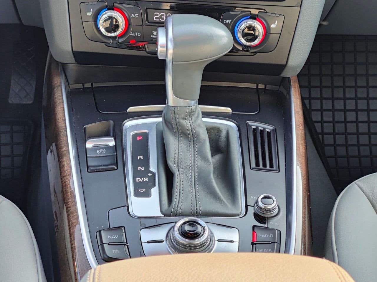 Audi Q5 2015 — Миниатюра 11