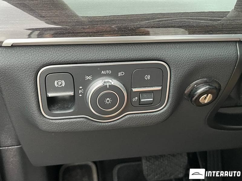 2021 Mercedes GLE 300d — Miniatură 18