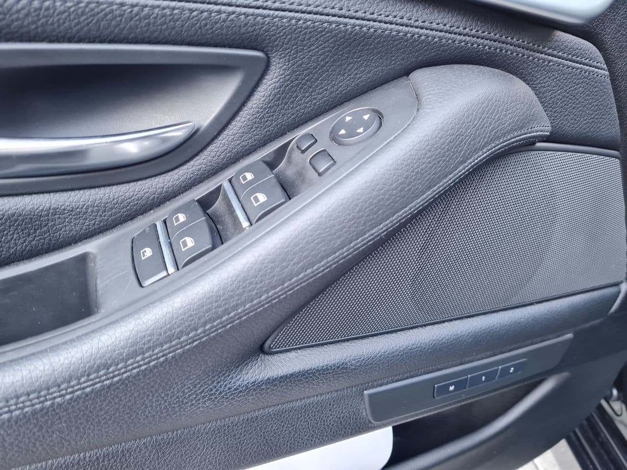 BMW 528 2013 — Миниатюра 8