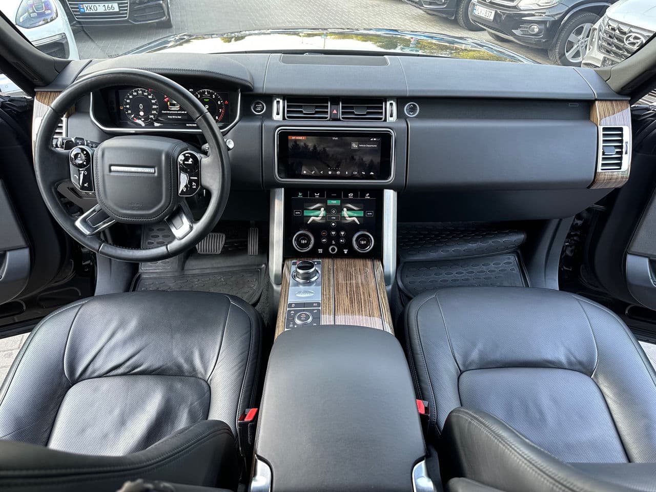 2017 Land Rover Range Rover Vogue — Miniatură 7