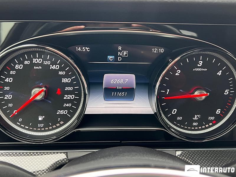 2017 Mercedes E 220 — Miniatură 11