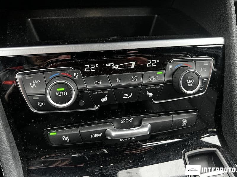 2016 BMW 225XE — Miniatură 13