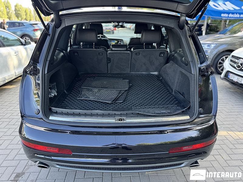 2010 Audi Q7 — Miniatură 5