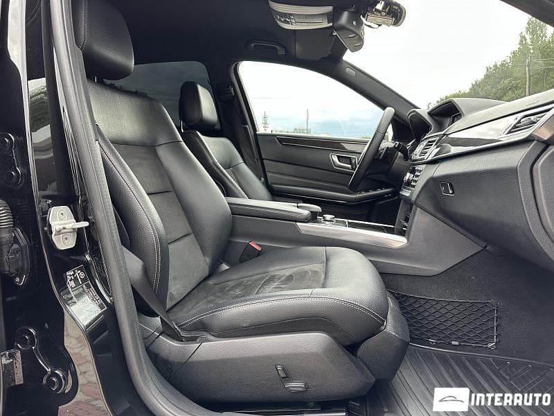 Mercedes E 200 2013 — Миниатюра 17