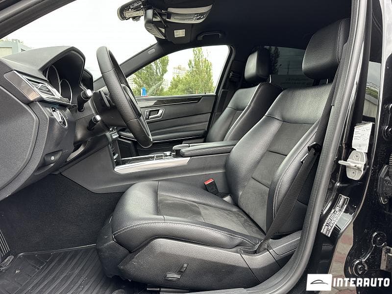 Mercedes E 200 2013 — Миниатюра 6