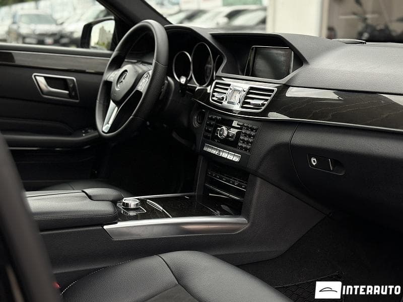 Mercedes E 200 2013 — Миниатюра 18