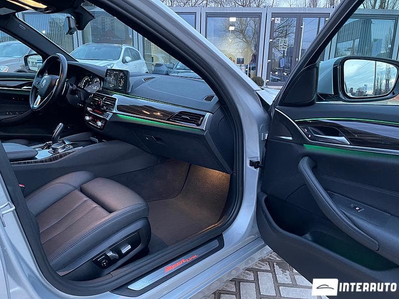 2017 BMW 530 — Miniatură 14
