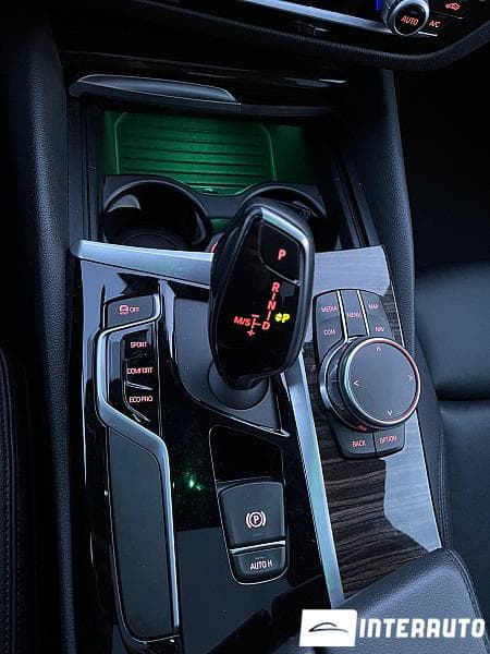 2017 BMW 530 — Miniatură 12