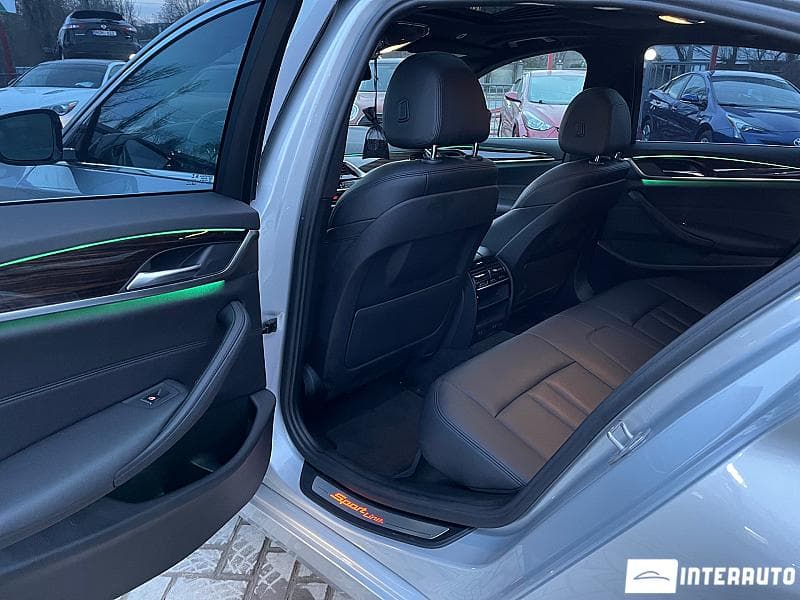 2017 BMW 530 — Miniatură 16
